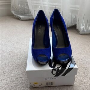 Nine West Royal Blue Suede Peep Toe Heels Size US 8M